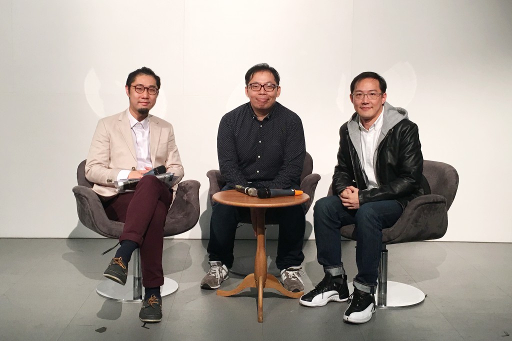 尹思哲（左起）、賴灼東及范健文開壇討論如何防止智能手機被「hack」。