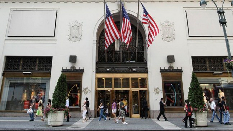 Lord & Taylor的紐約旗艦店將改建成WeWork的紐約總部。（網上圖片）