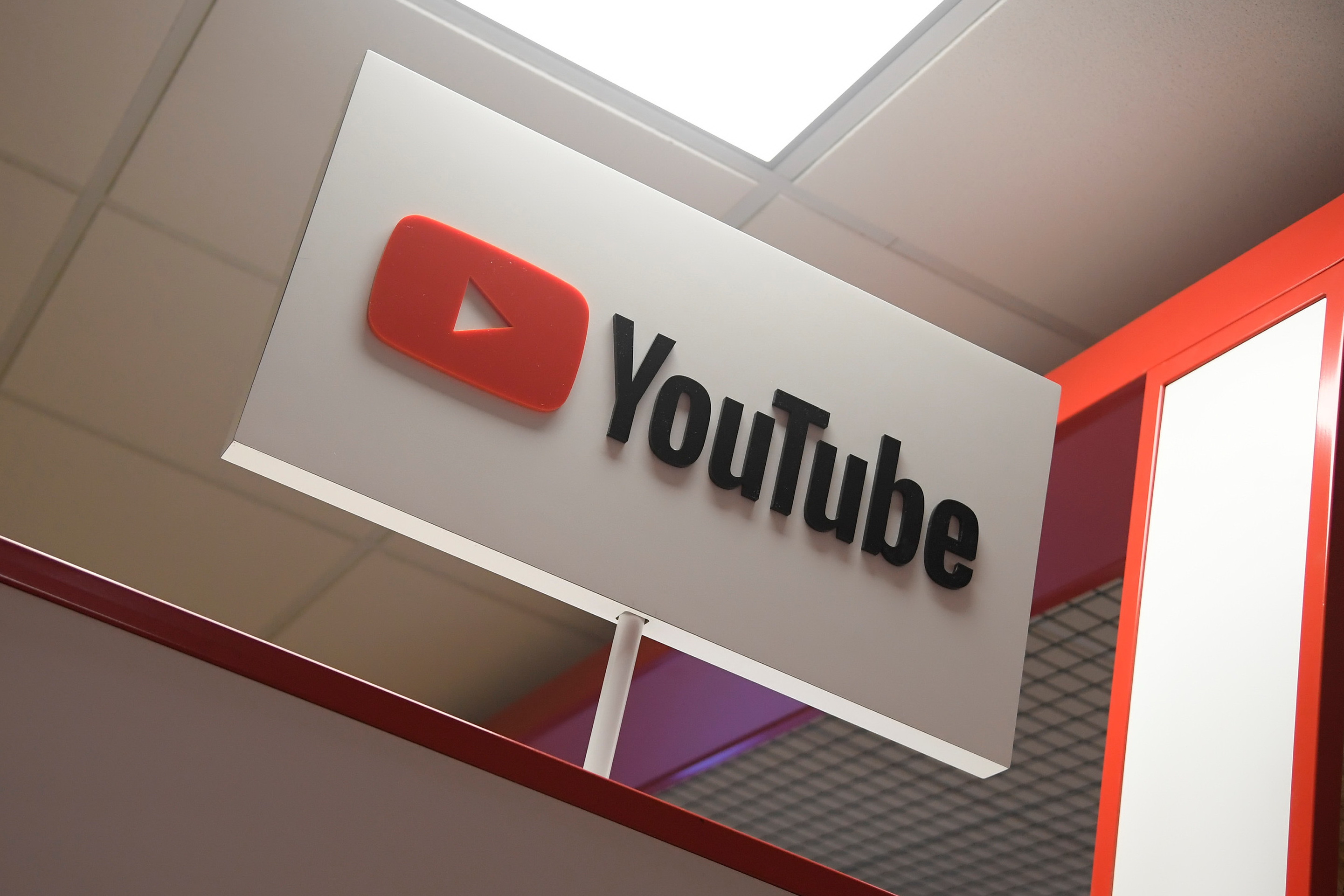 YouTube計劃明年3月推出新的付費音樂服務，內部暫名為Remix。（路透資料圖片）