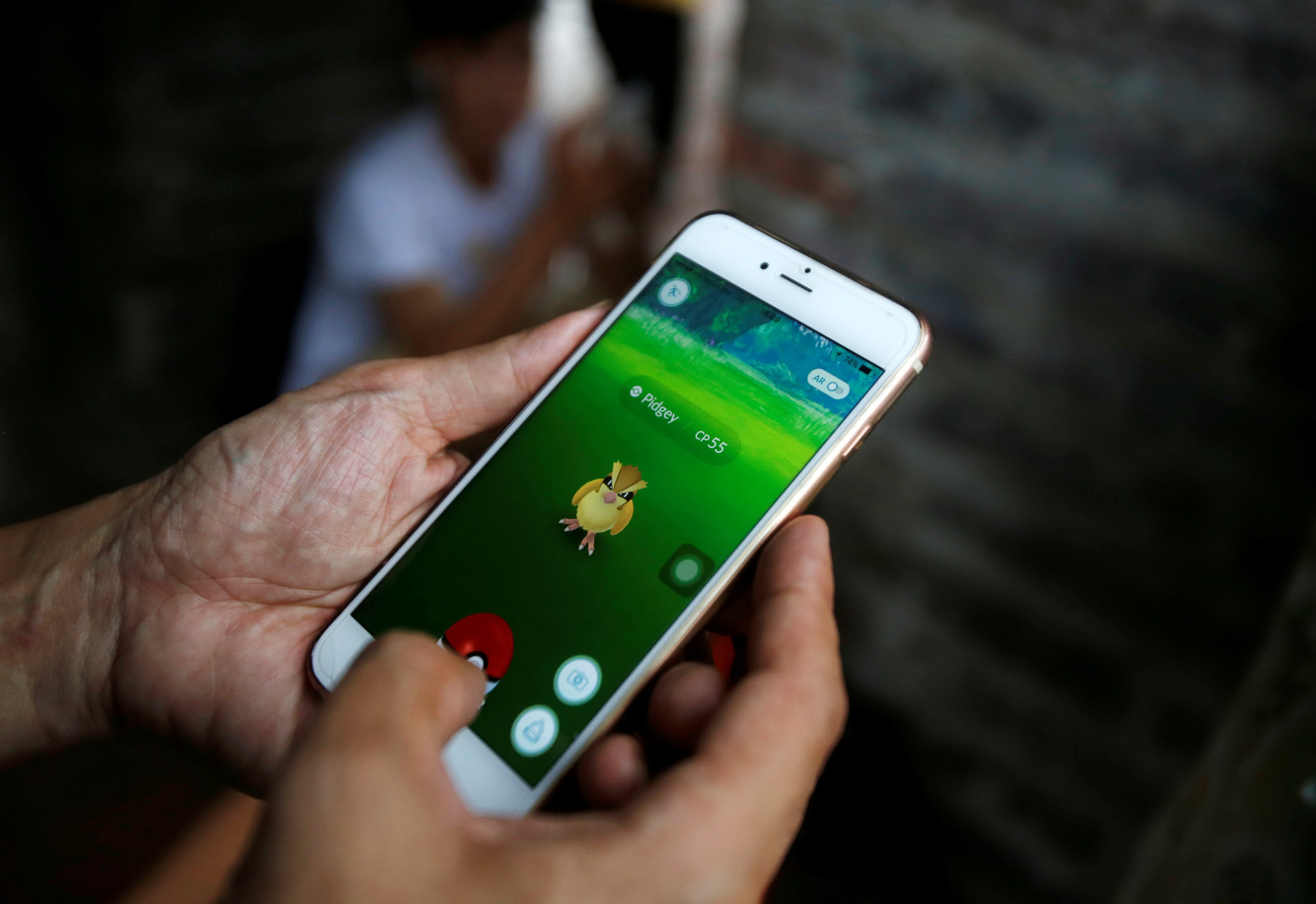 一度風靡全球的Pokémon GO有望合法登陸中國市場。(REUTERS圖片)