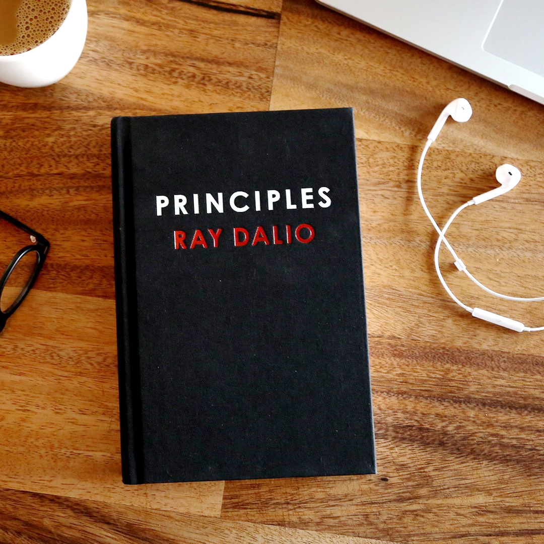 該書作者Ray Dalio是橋水基金掌門人，是全球百大富豪之一。（網上圖片）