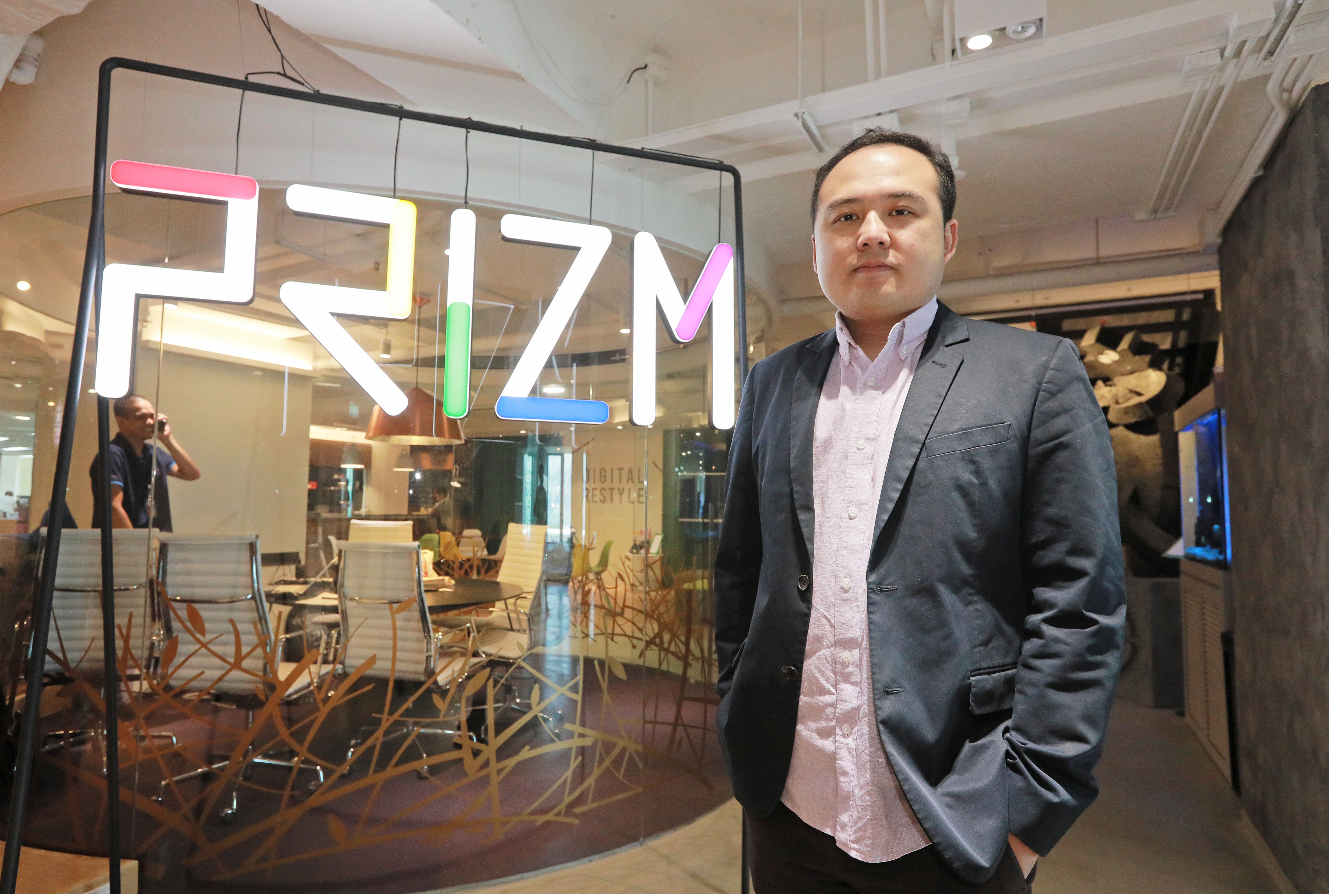 PRIZM聯合創辦人侯晉熙表示，公司近年不再單講創意，亦投放大量資源於IT系統研發上。（黃勁璋攝）