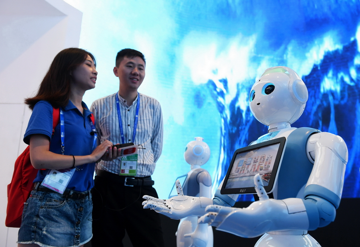 去年內地宣布到2030年，中國要在AI各個領域領先全球。（新華社資料圖片）
