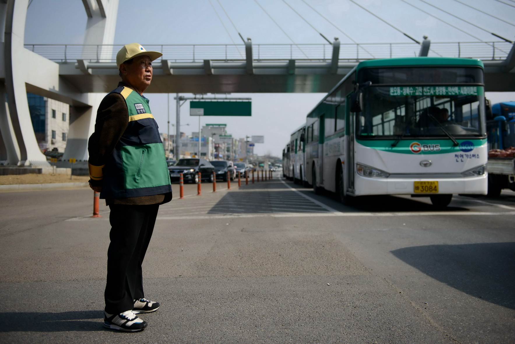 南韓首爾政府通過大量手機位置數據，分析夜間乘客出行需求而重新設置夜間巴士路線。（法新社資料圖片）