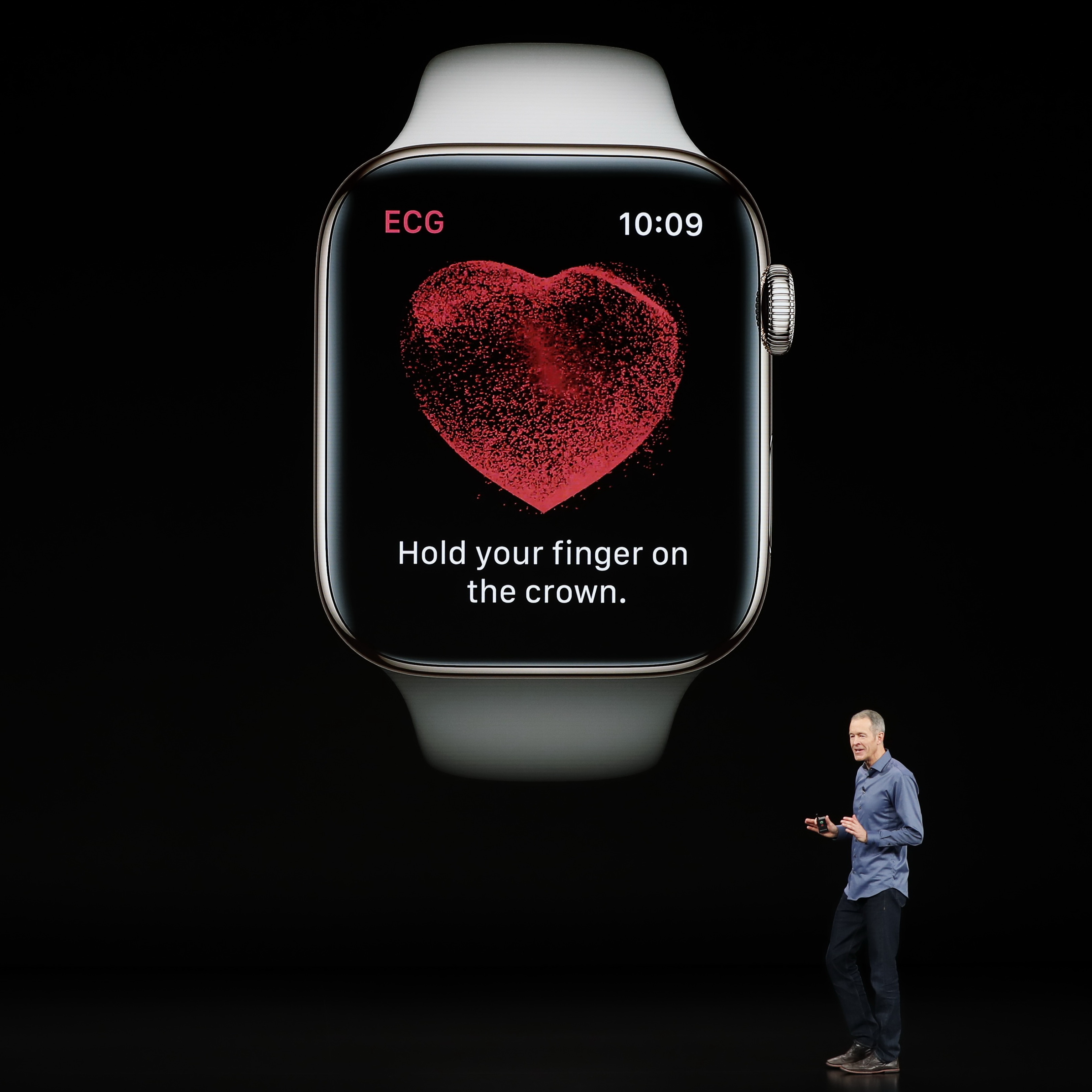 新Apple Watch增強監察健康功能，感應用家是否跌倒。（路透圖片）