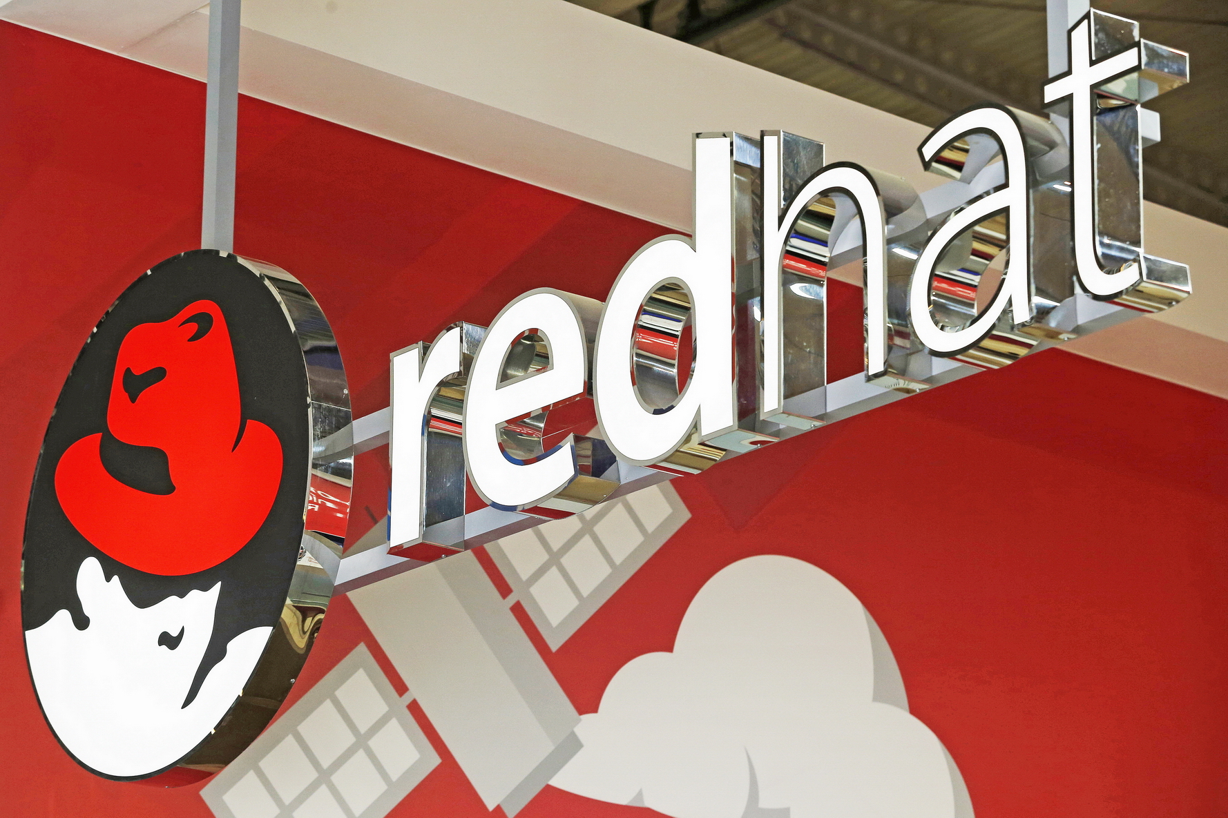 Red Hat被IBM併購後，將成為混合雲部門之一。（法新社圖片）
