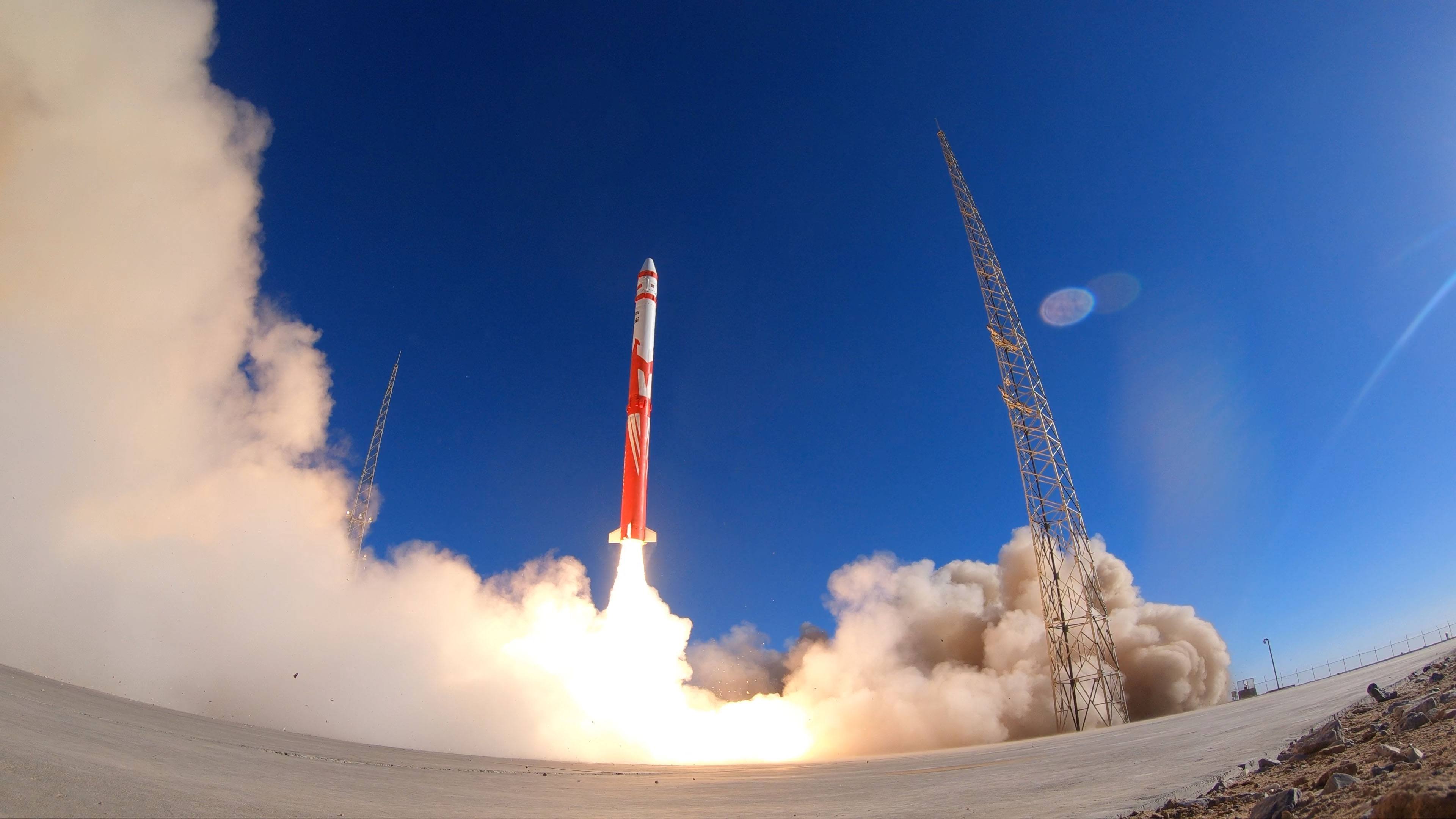 該公司今年10月試射內地首枚民營入軌運載火箭「朱雀一號（ZQ-1），可惜未竟全功。（網上圖片）