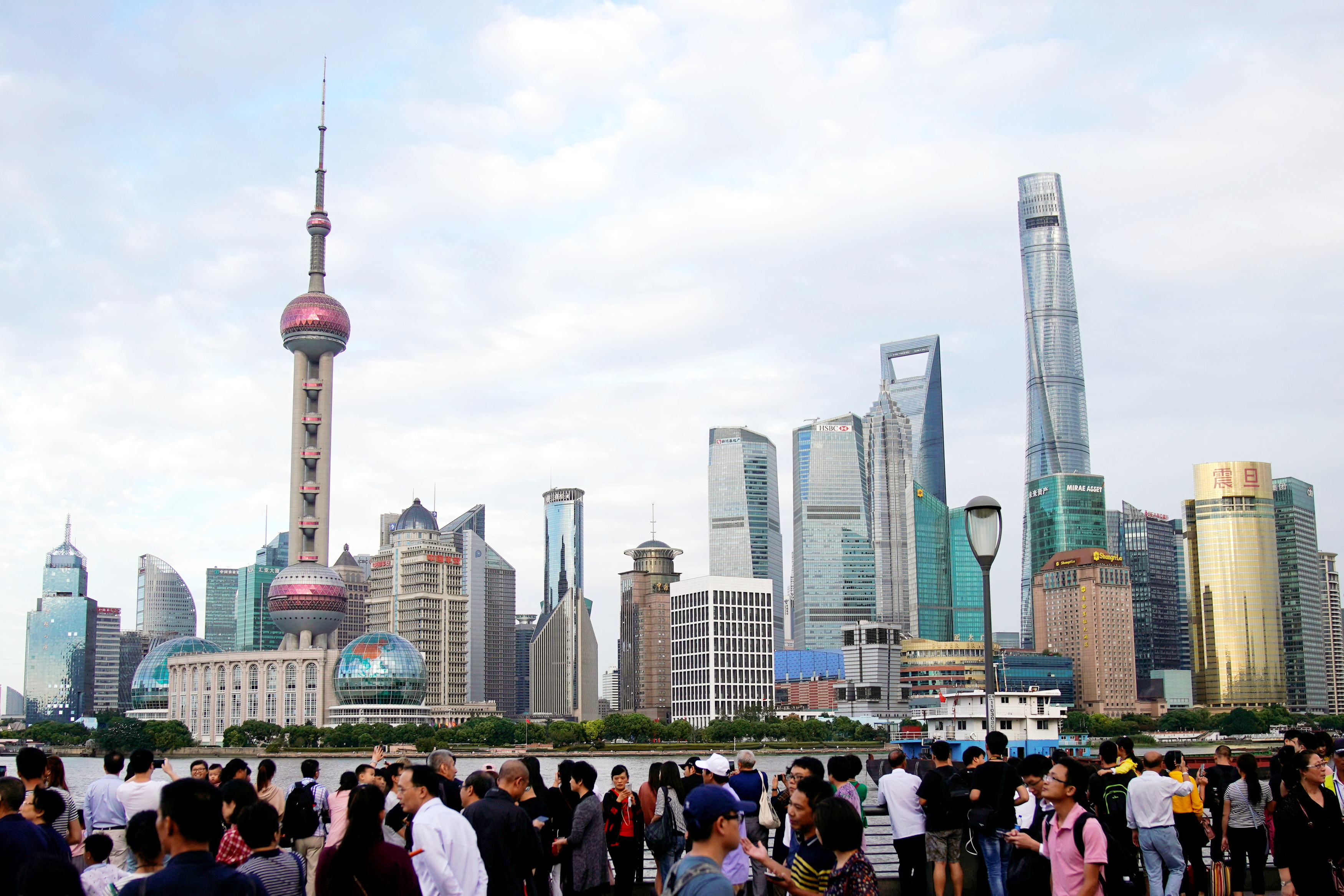 上海作為國際化、具戰略性的東部市場，當地內需市場的影響力不容忽視。（路透資料圖片）