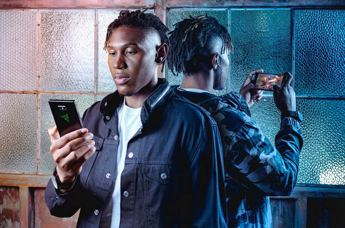 以電競手機為賣點的Razer Phone 2，其遊戲畫面十分順暢，營造更加刺激的體驗。（網上圖片）