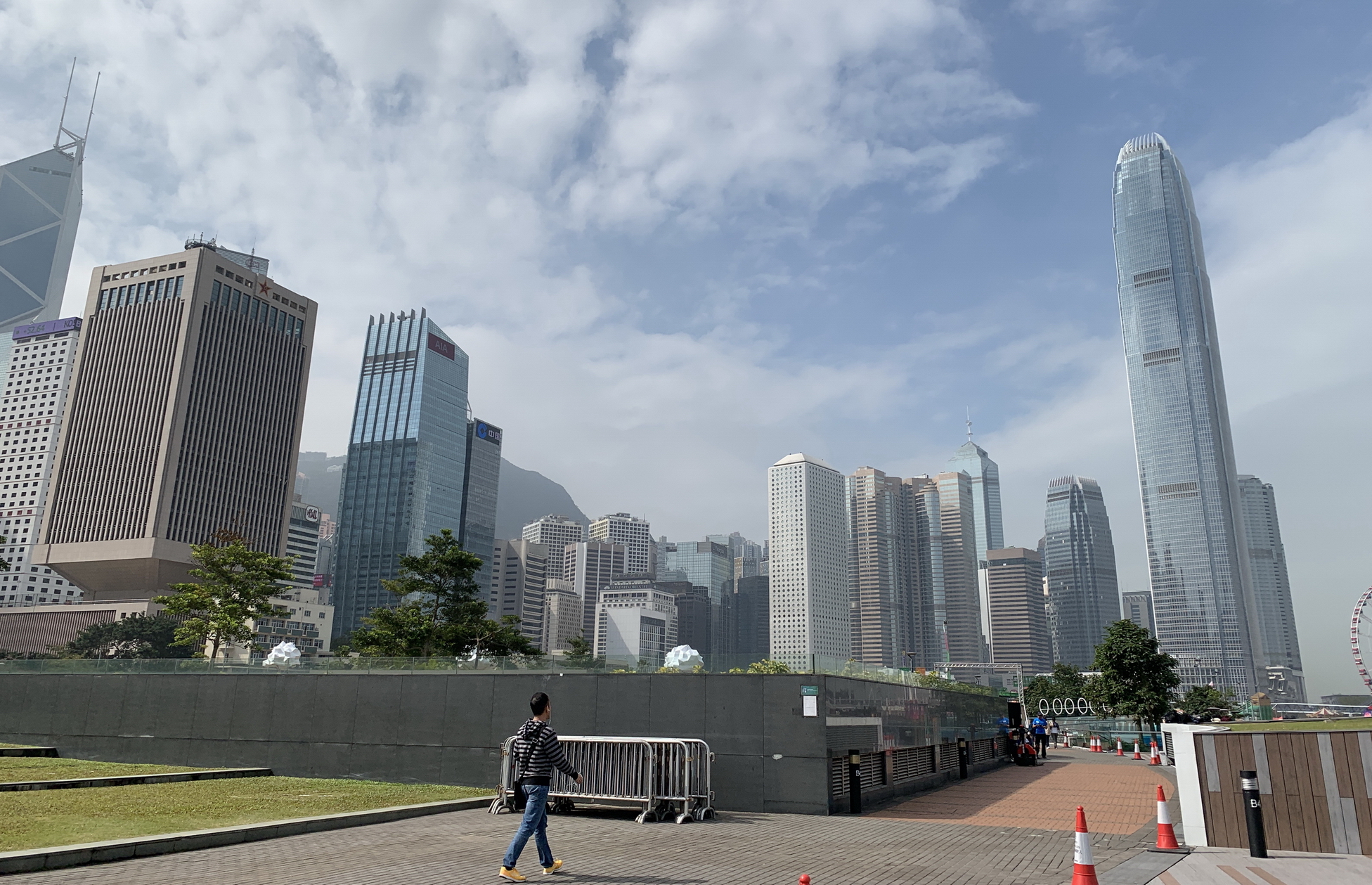 香港作為國際金融中心，金融市場和基建成熟，正可提供所需的服務。（中通社資料圖片）