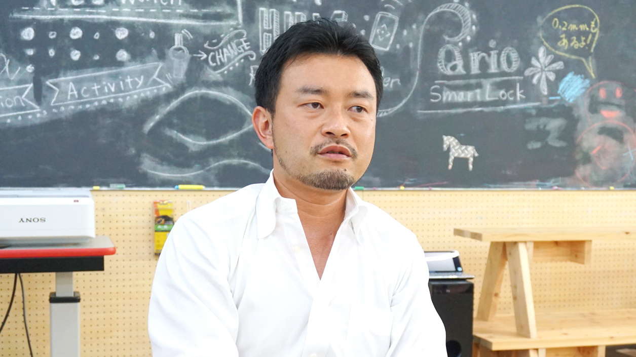 小田島伸至表示，他們的口號是「每個人都應該有成為企業家的機會」。（網上圖片）