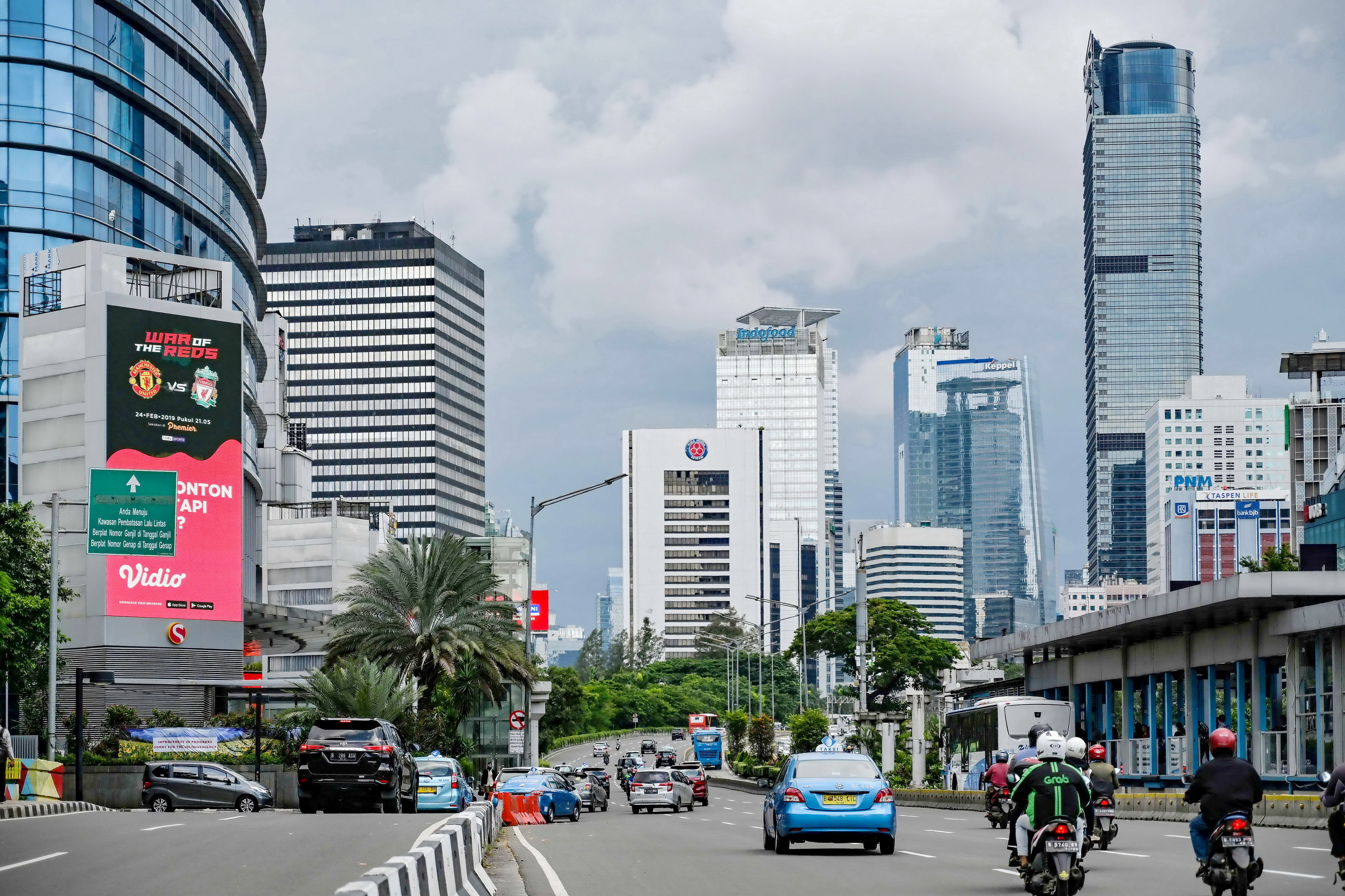 東南亞逾6.5億人口當中，逾七成人沒銀行戶口；圖為印尼首都雅加達。（法新社資料圖片）