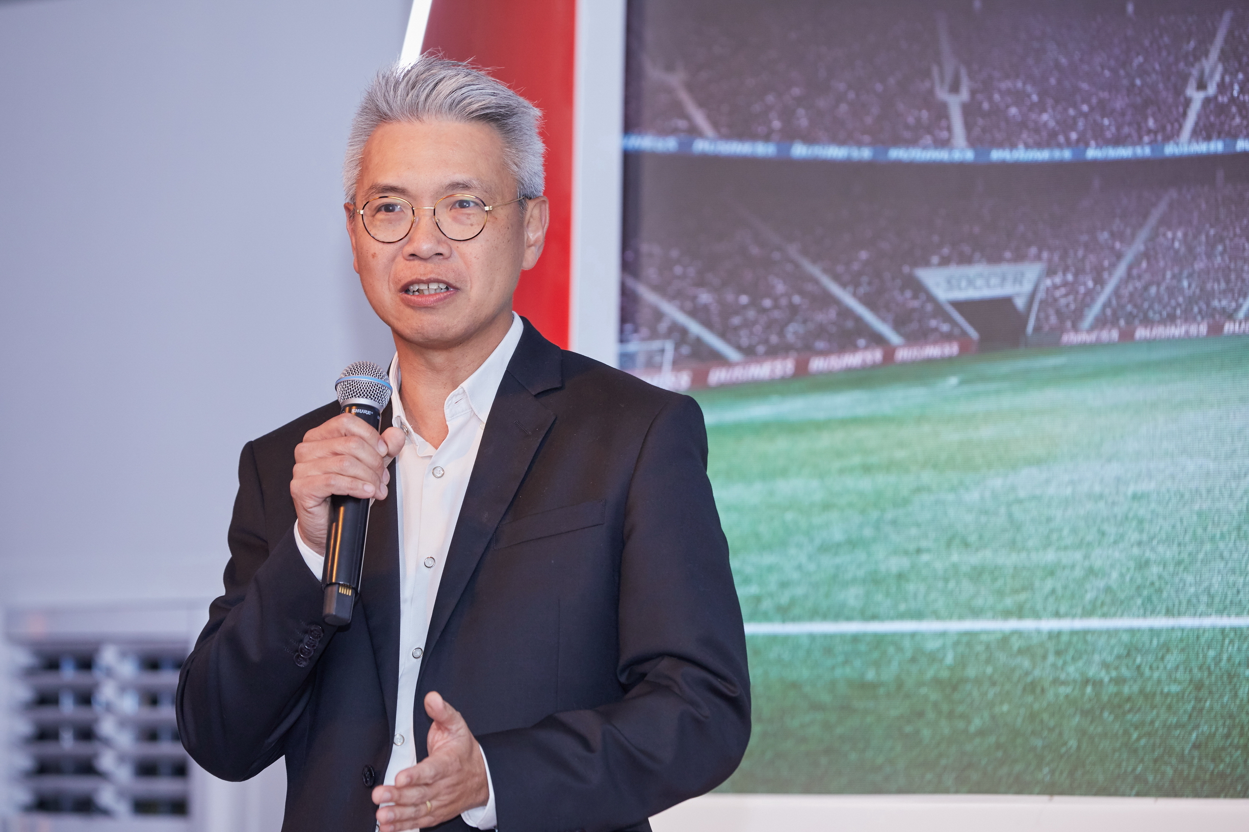 滙豐香港工商金融主管趙民忠致歡迎詞時以欖球為比喻，道出初創的特質。