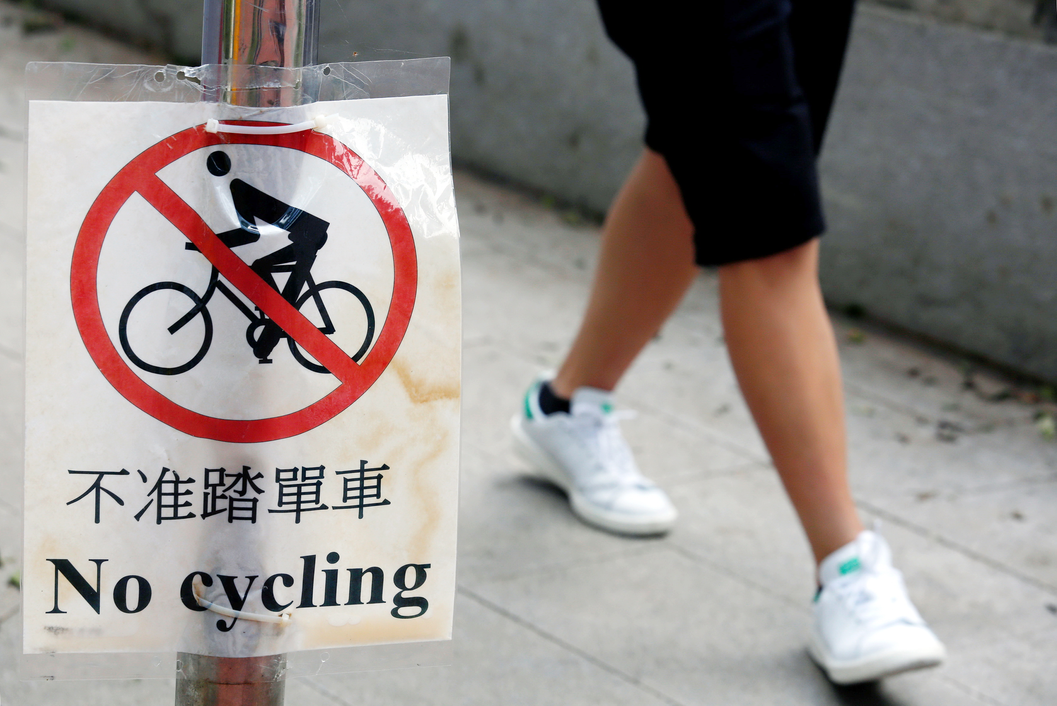 隨着都市化發展，今天騎單車只作為康樂活動。 （路透資料圖片）