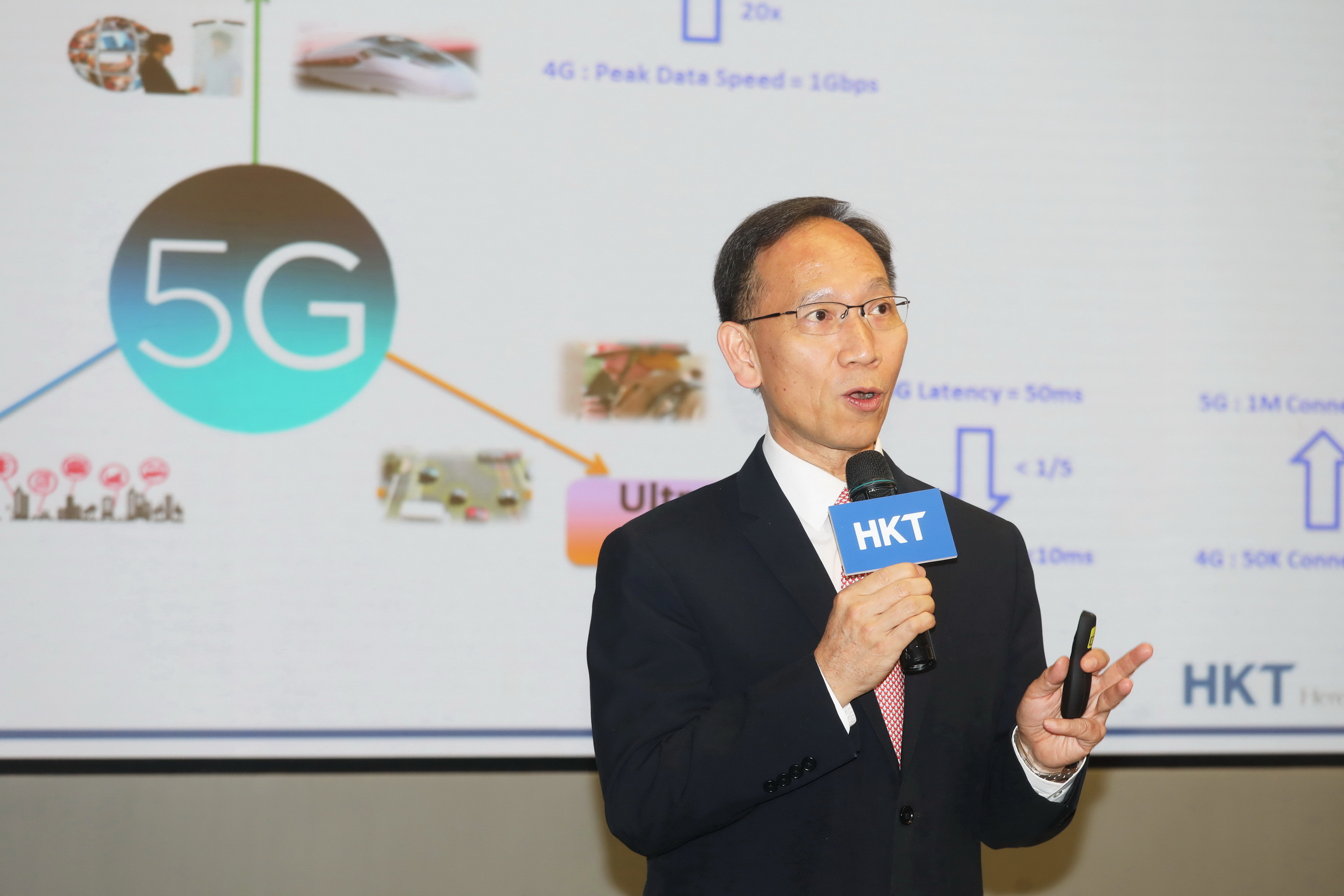 香港電訊林榮執表示，5G技術可應用於無人駕駛及遙距手術等。（何澤攝）