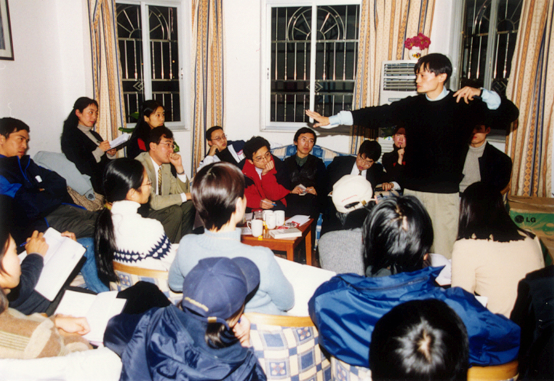 馬雲在杭州一個住宅單位創立阿里巴巴。（阿里巴巴資料圖片）