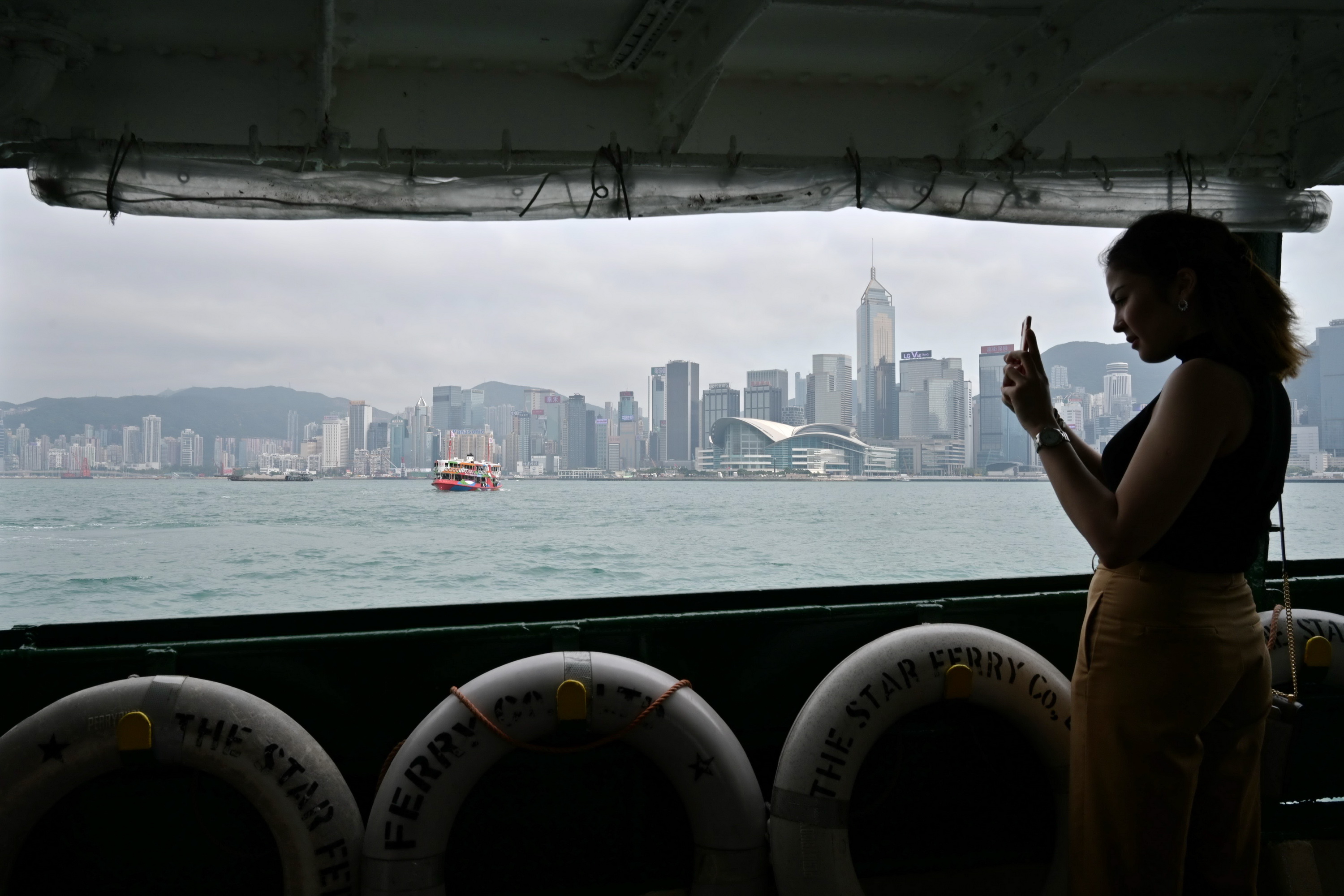 今年全球最宜居城市的排名，香港下跌5位至第38位，而排名仍未考慮目前社會動盪情況。（法新社資料圖片）