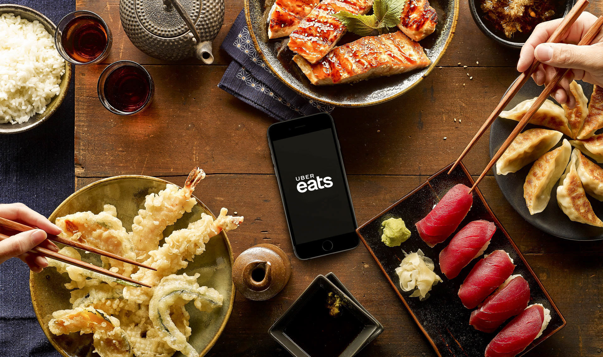 Uber Eats擬向美國三藩市用戶推出名為Moments的烹飪與用餐體驗服務，收費55美元起。（Uber Eats圖片）