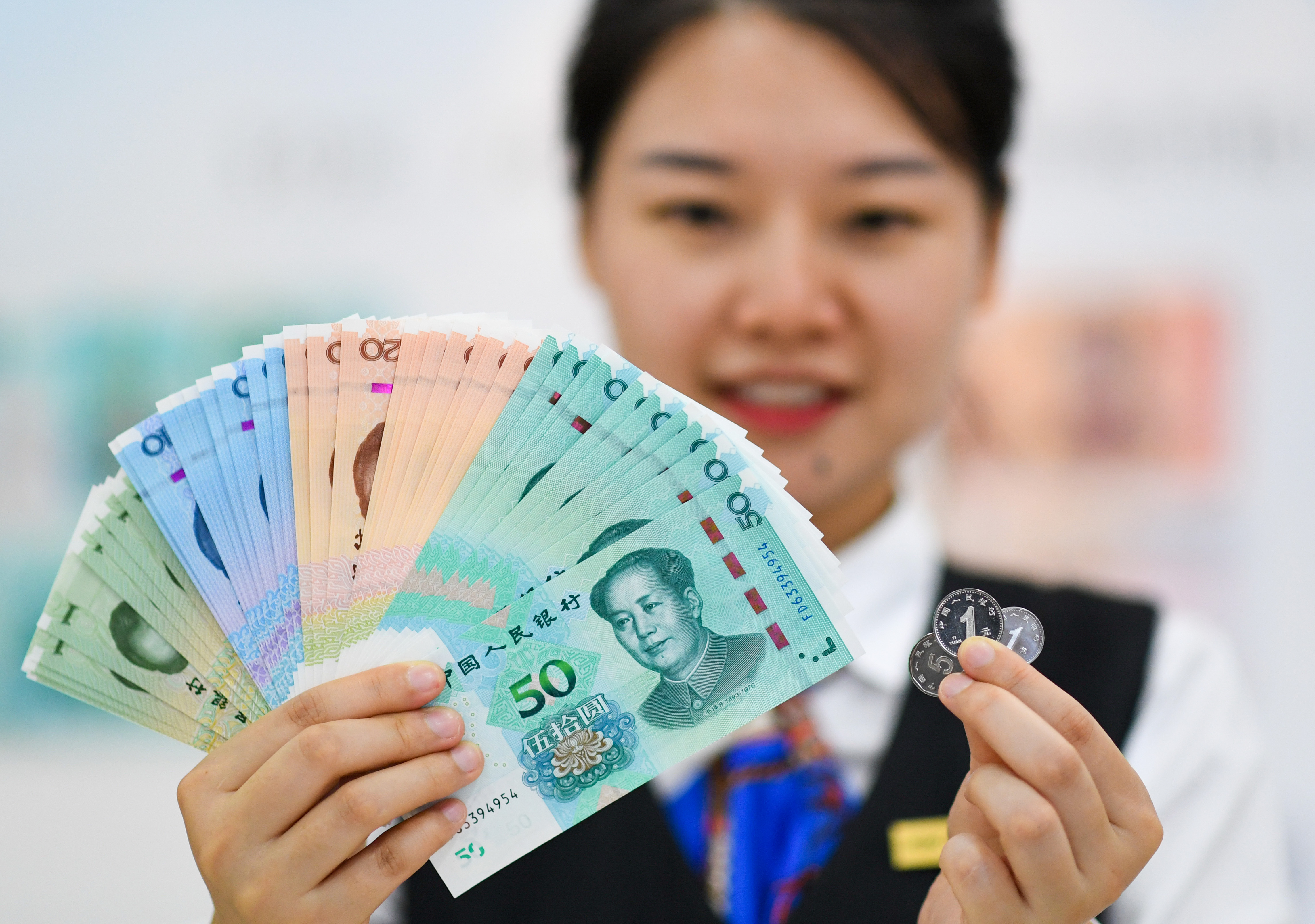 在今年8月底，內地正式發行2019年版第五套人民幣。（新華社資料圖片）