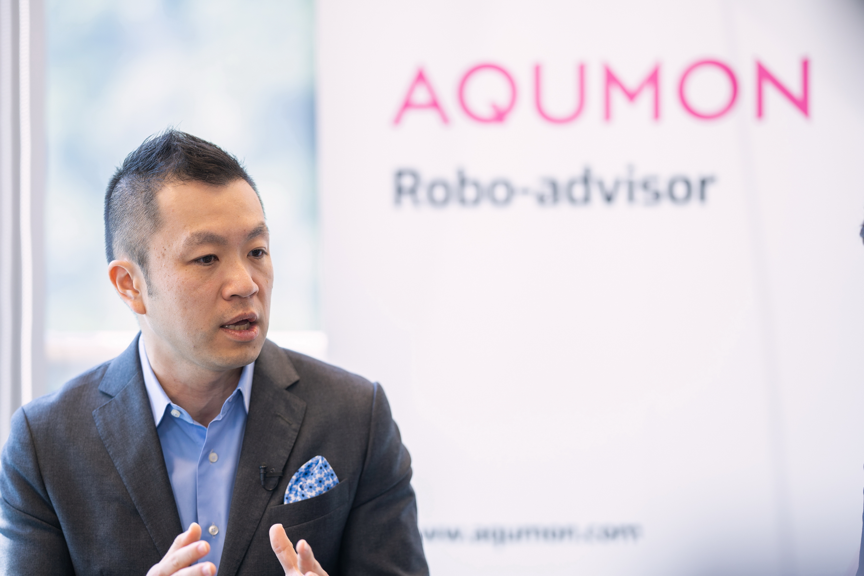 AQUMON香港財富管理部銷售及市場總監石健明表示，今年二月參加了「數碼港培育計劃」後，明顯帶來了很多機會及人脈。