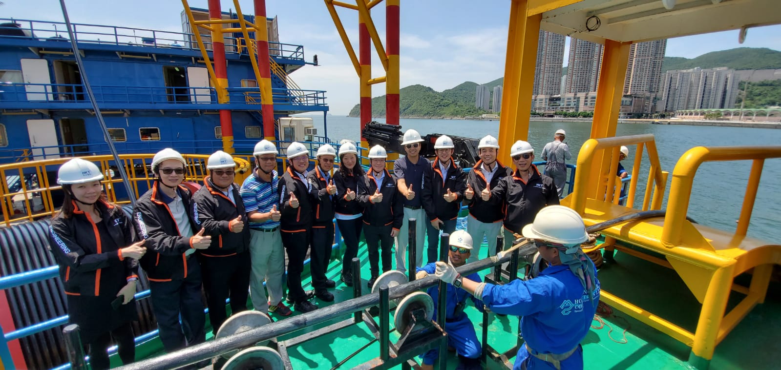  香港電訊推出全球第一條超高容量的海底電纜。（香港電訊圖片）