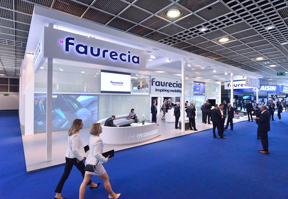 全球汽車零件供應商佛吉亞（Faurecia）利用收購來彌補數位能力上的差距。（佛吉亞fb圖片）