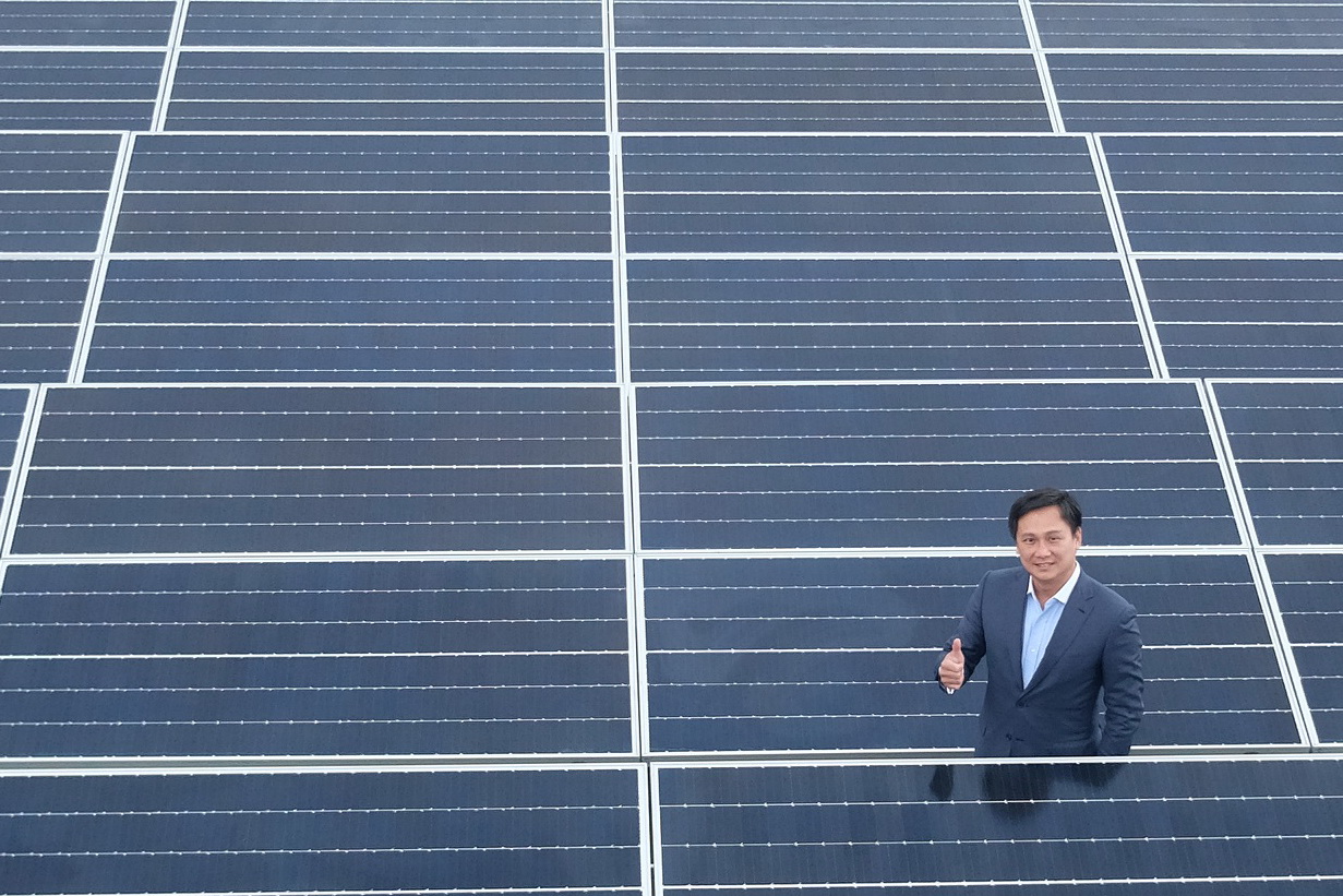 林豐潮讚揚香港推行的上網電價計劃，大力推動了可再生能源發展。（受訪者提供圖片）