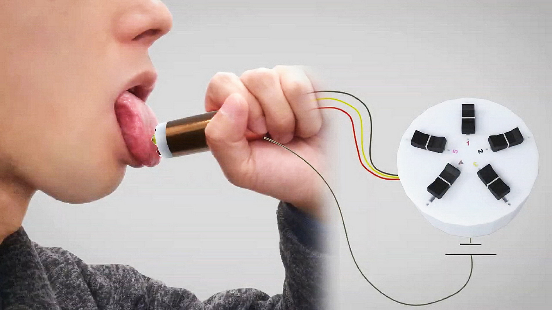 日本明治大學發明一支味覺凝膠棒，以電極模擬五種常見味道。（YouTube影片擷圖）