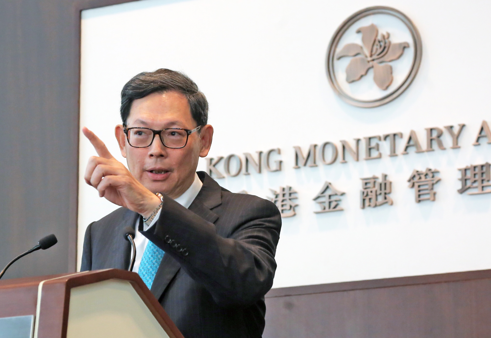陳德霖建議香港與中國、日本、南韓，合作推出「區域數碼貨幣」。（黃潤根攝）