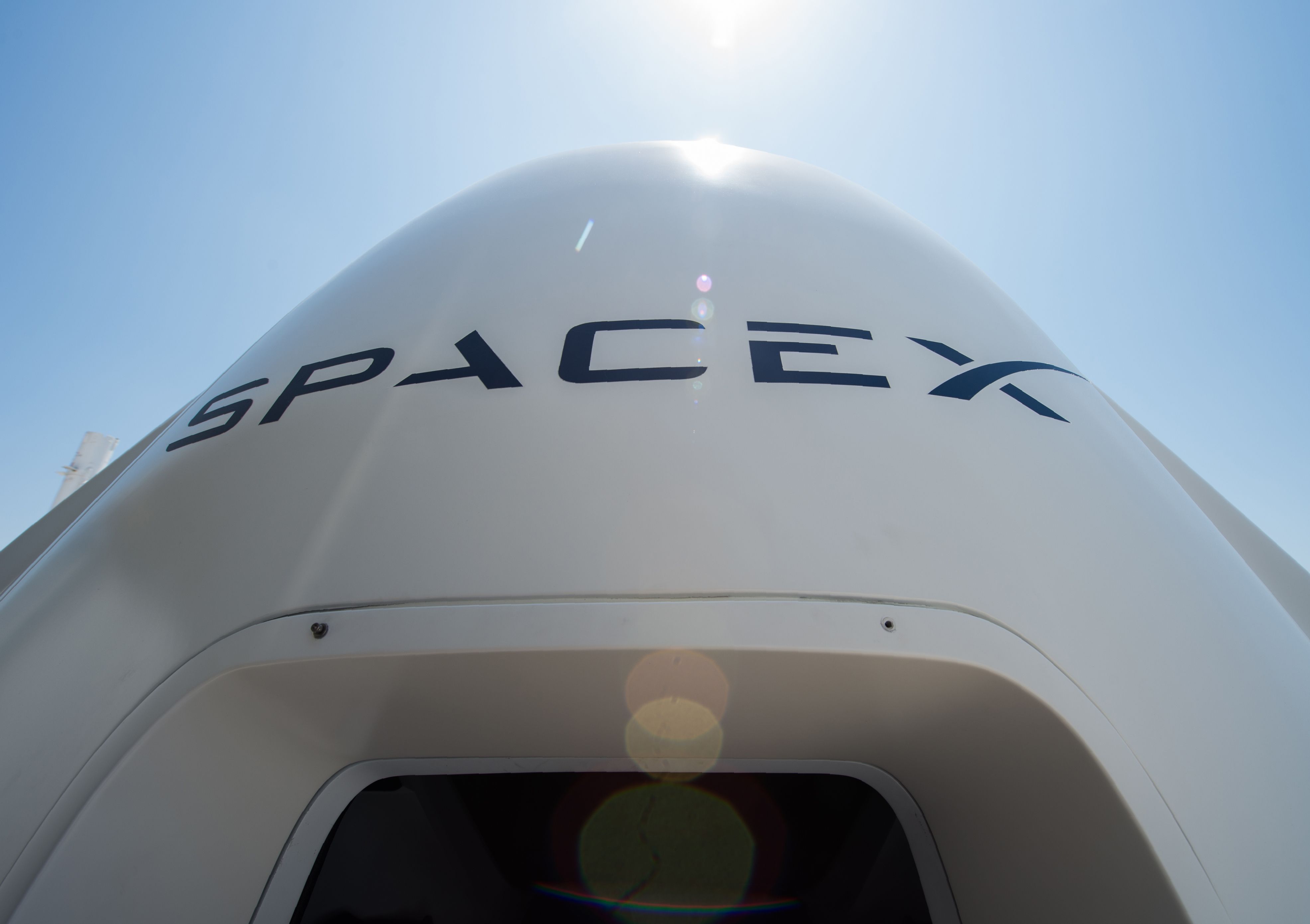 有傳SpaceX正與投資者洽商，以每股作價270美元，私募融資5億至10億美元。（法新社資料圖片）