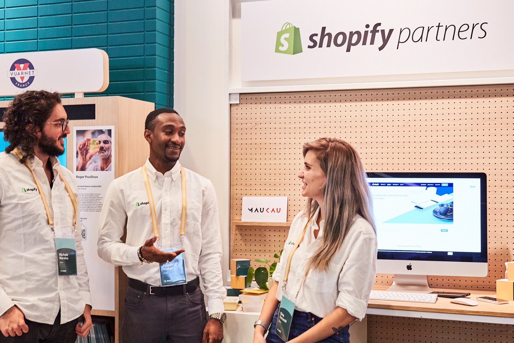 錢方好近正夥拍電商平台Shopify推出新服務，助商戶轉型網上零售，盼可疫市突圍。（Shopify fb圖片）