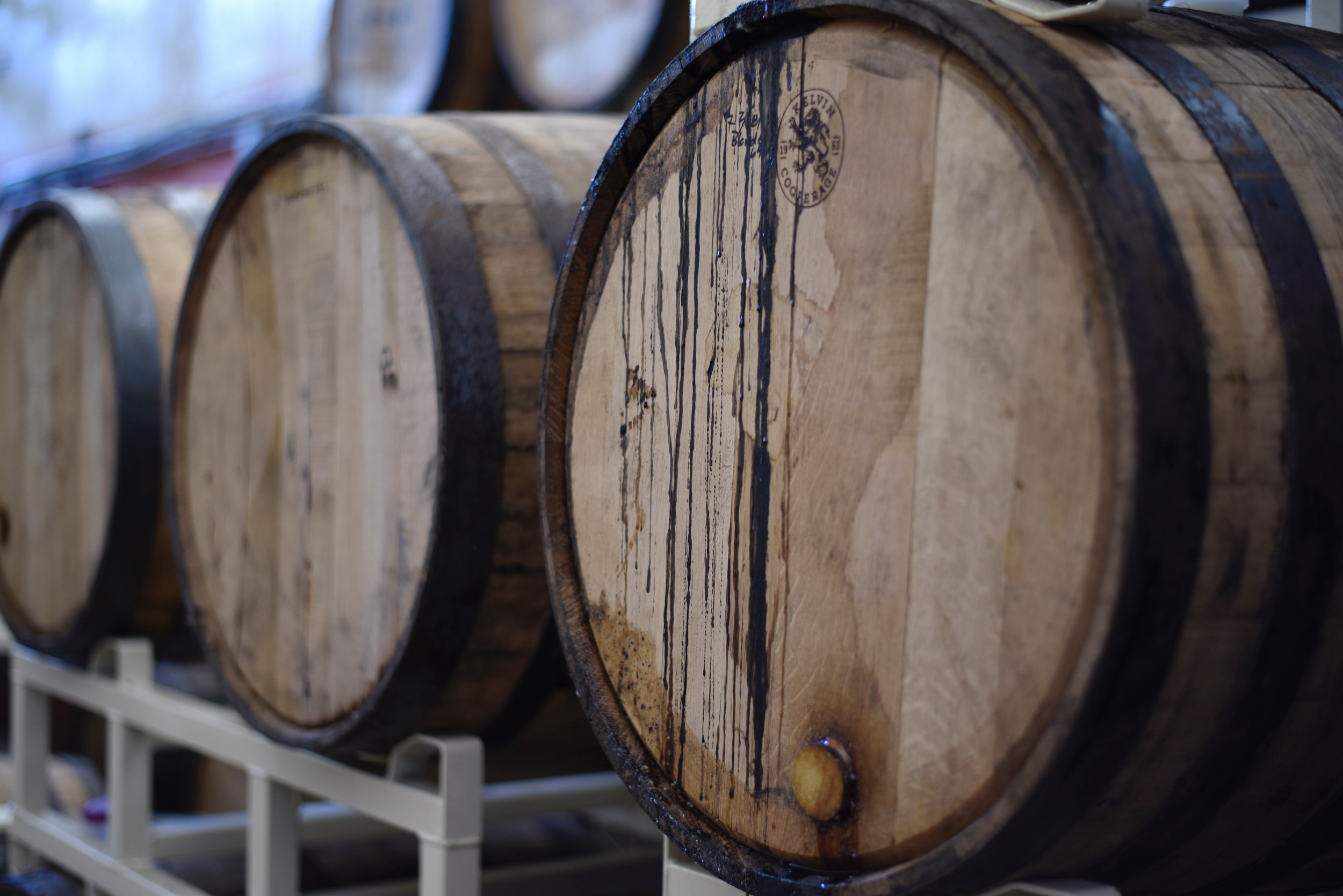 即使釀造方法一樣，惟不同酒桶及年份的威士忌，其風味存在微妙分別。（Pexels網上圖片）