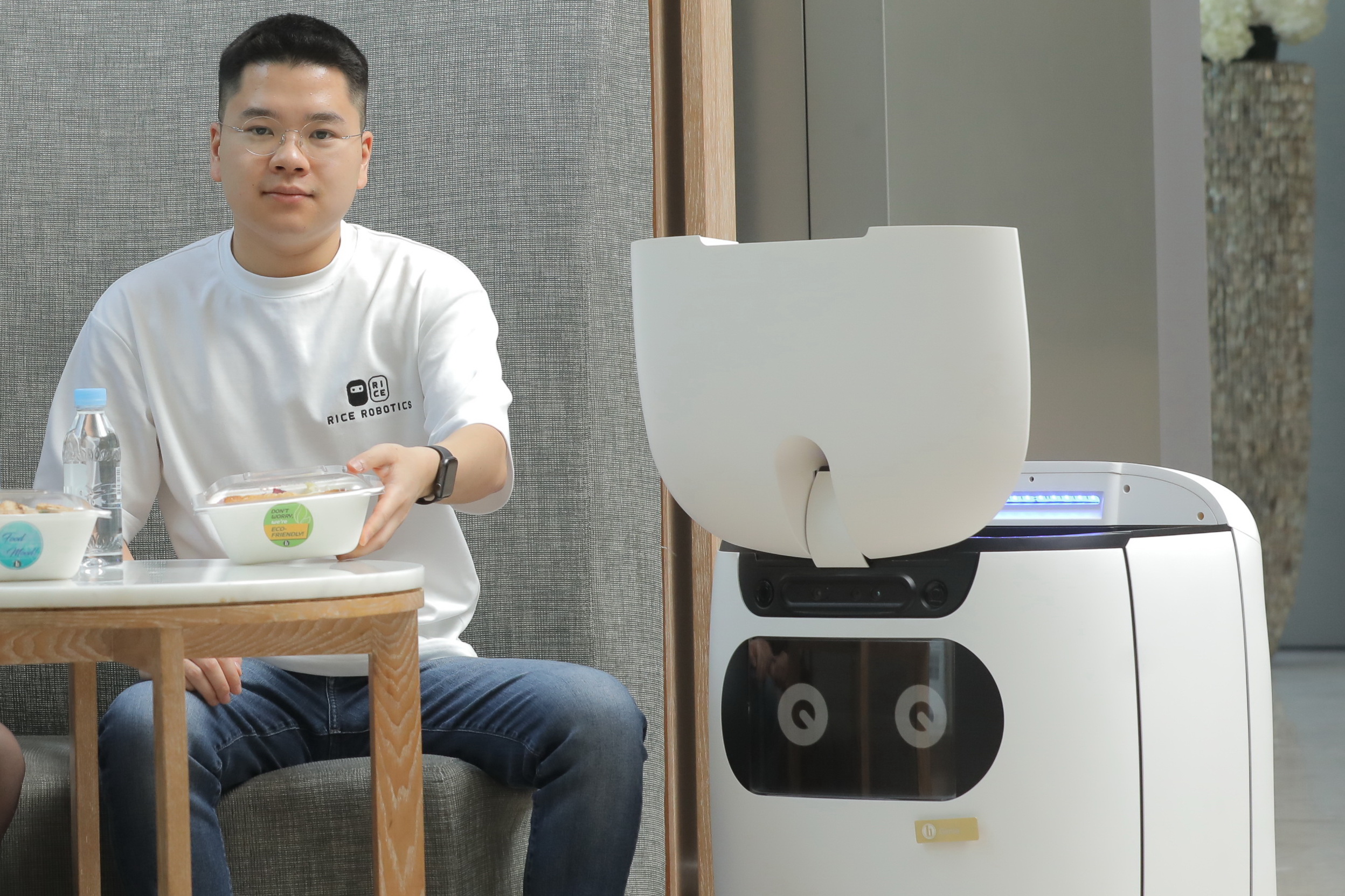 李國康創立的Rice Robotics主打配送機械人，公司近日籌得約1600萬港元種子輪融資。（資料圖片）