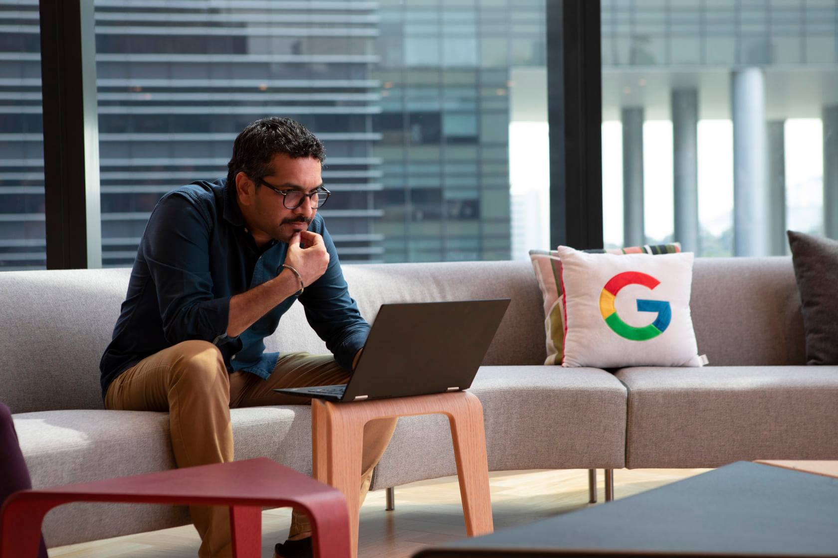 Google打算在全球一成的據點，試推「未來工作」計劃，吸引在家工作的員工重返辦公室。（Google網上圖片）