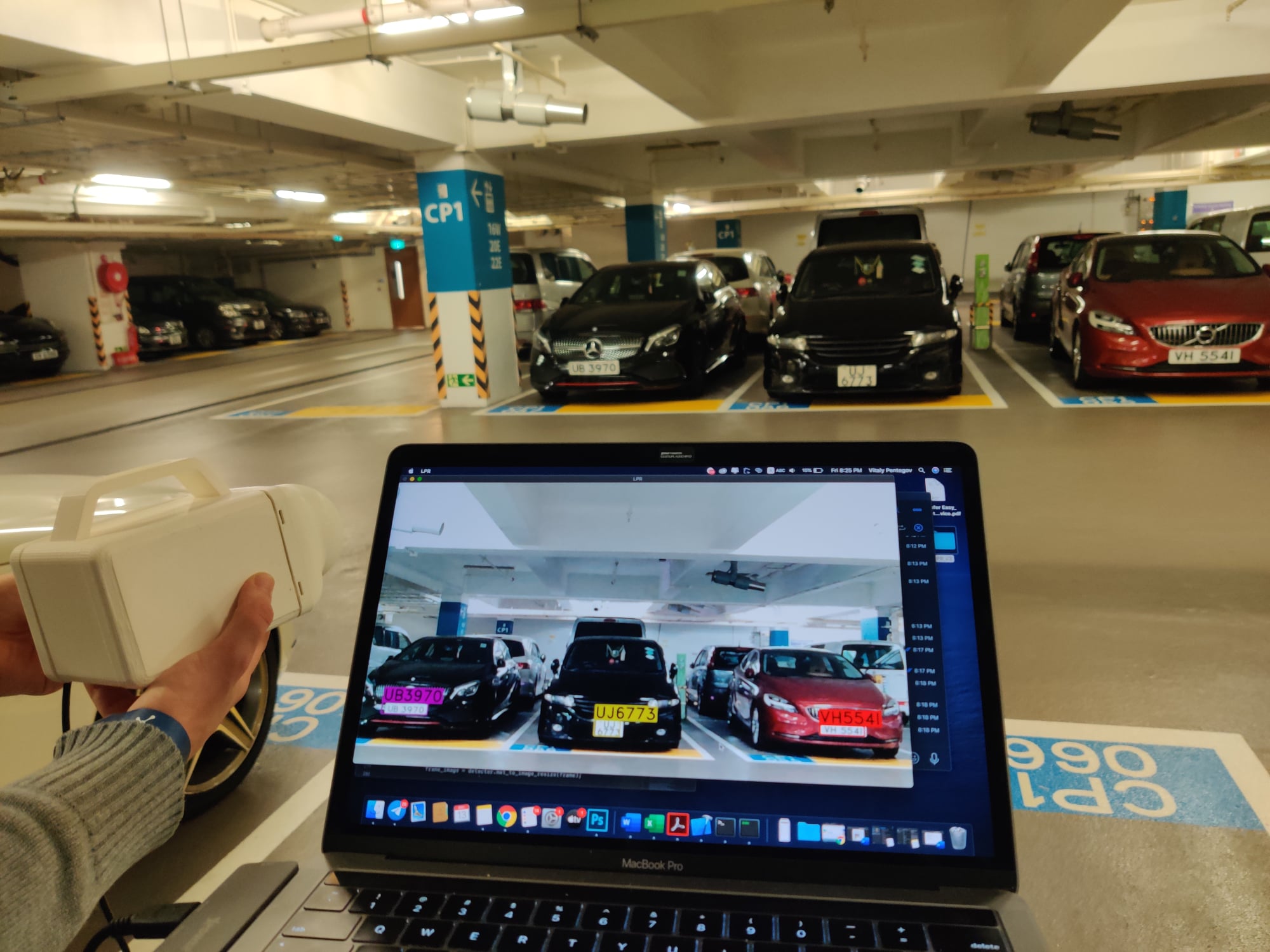 Parkingbnb為業主安裝AI攝鏡機，能從車牌追蹤車主身份。（UrbanChain Group圖片）