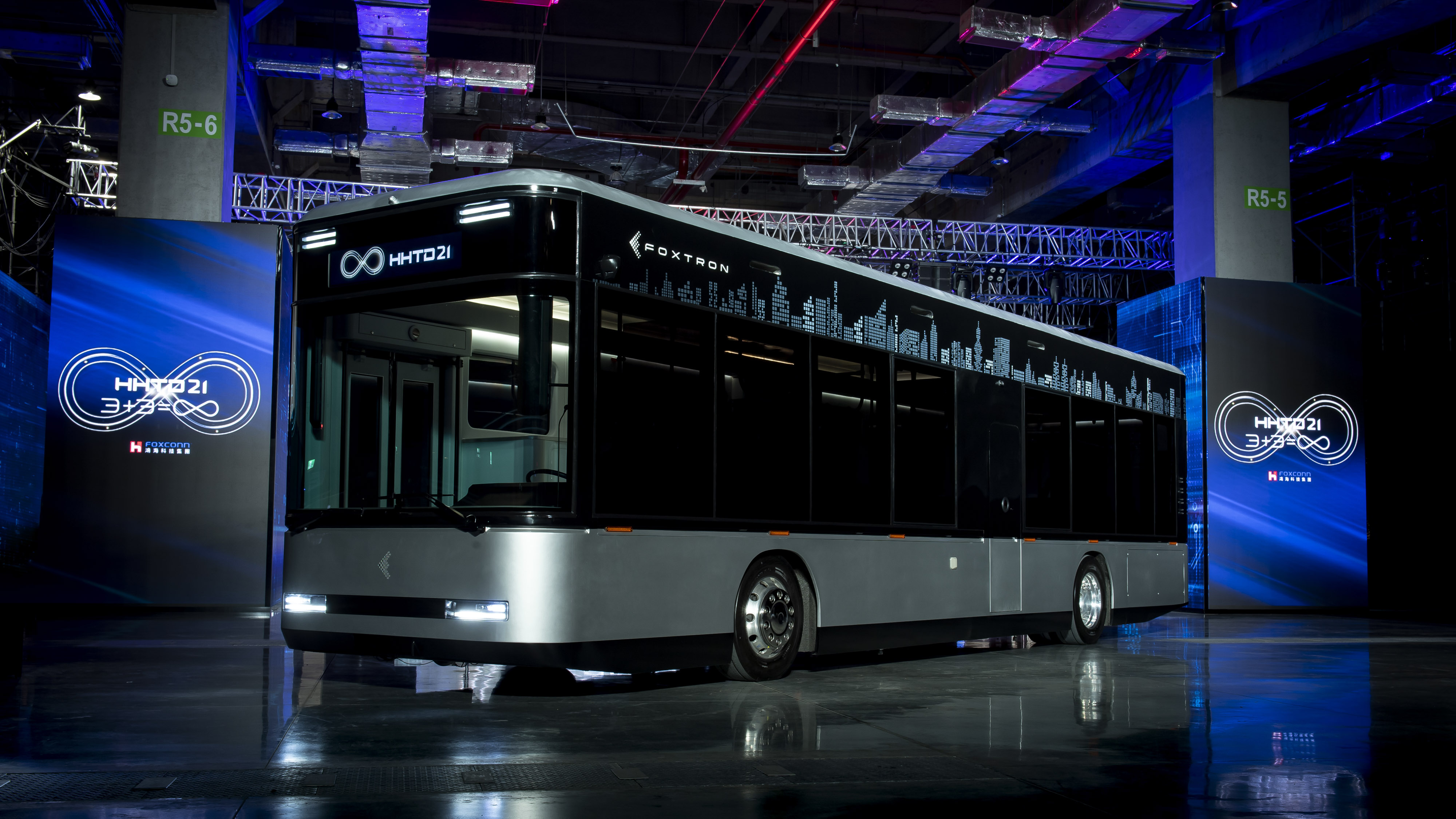Model T電動巴士料最快明年在高雄投入服務。（鴻海集團網站圖片）