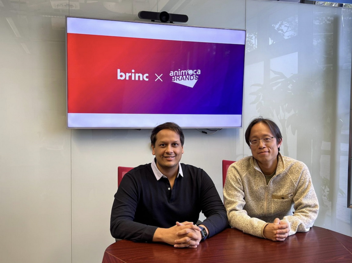 Manav Gupta（左）稱，Brinc目標投資千多間初創；旁為Animoca Brands聯合創辦人蕭逸。（Brinc提供圖片）