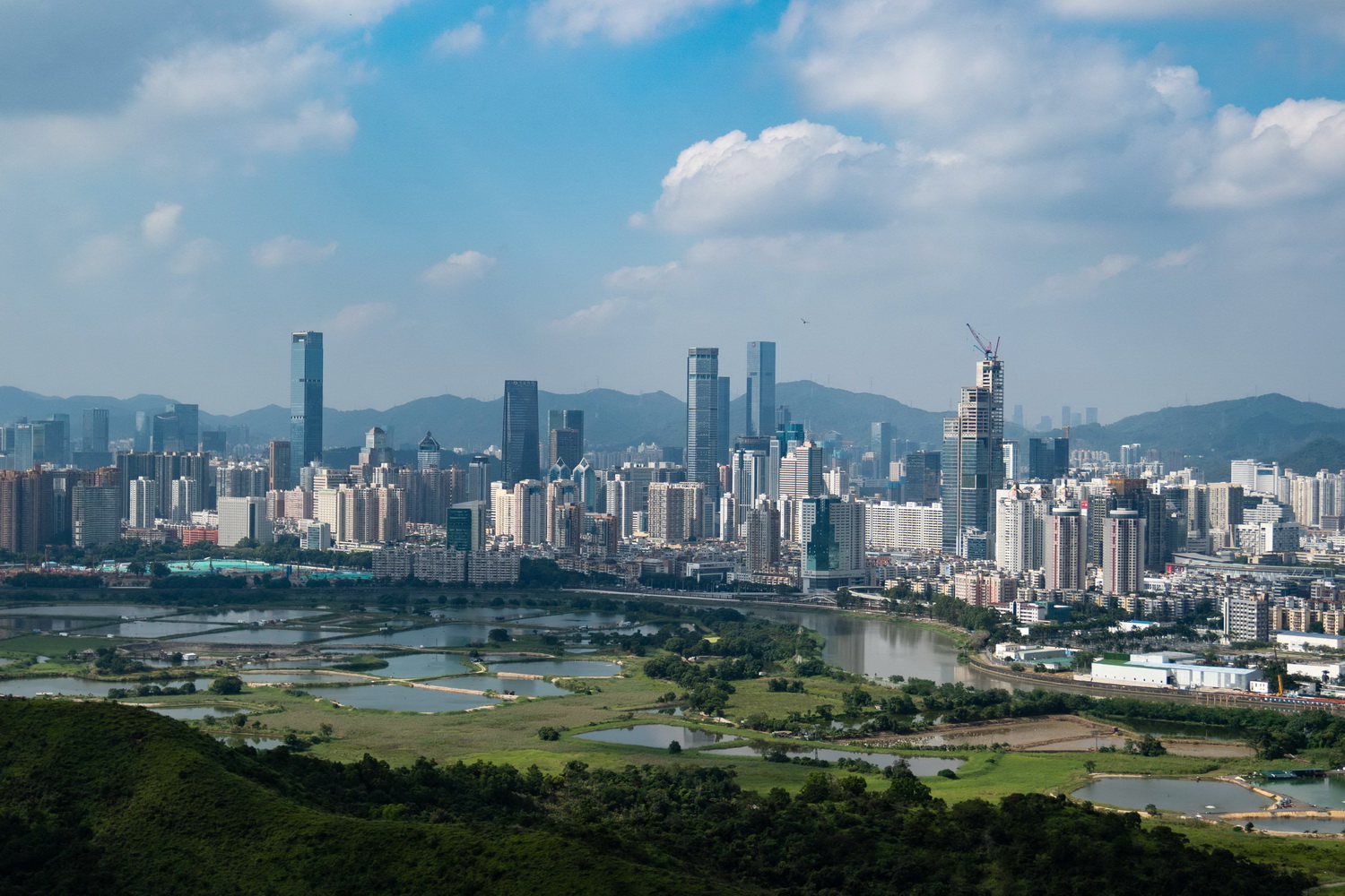 北部都會區是香港工商界和社會大眾的新希望，亦為實現治理與發展的轉折點。（法新社資料圖片）