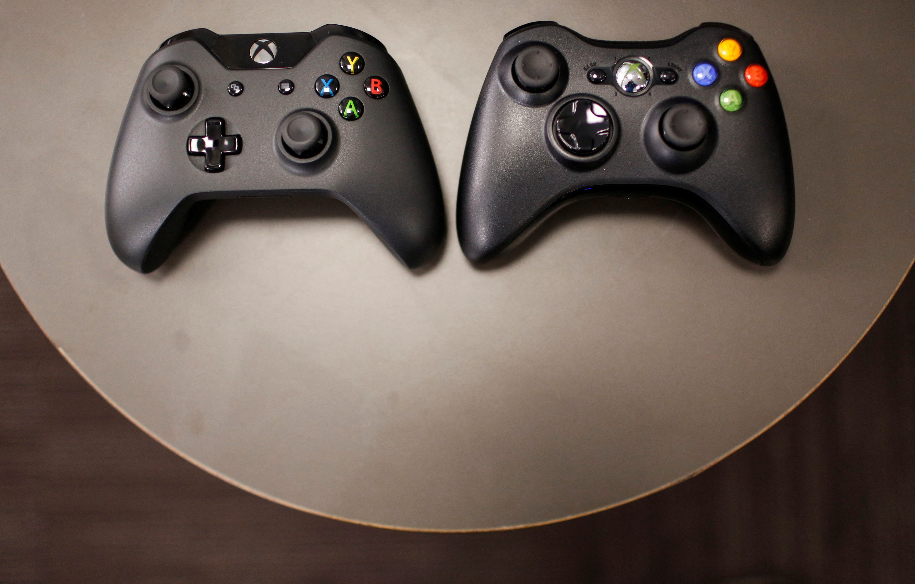 借助微軟的Xbox遊戲平台，推動暴雪旗下「硬核」遊戲接觸更多大眾玩家，進一步普及化。（路透資料圖片）