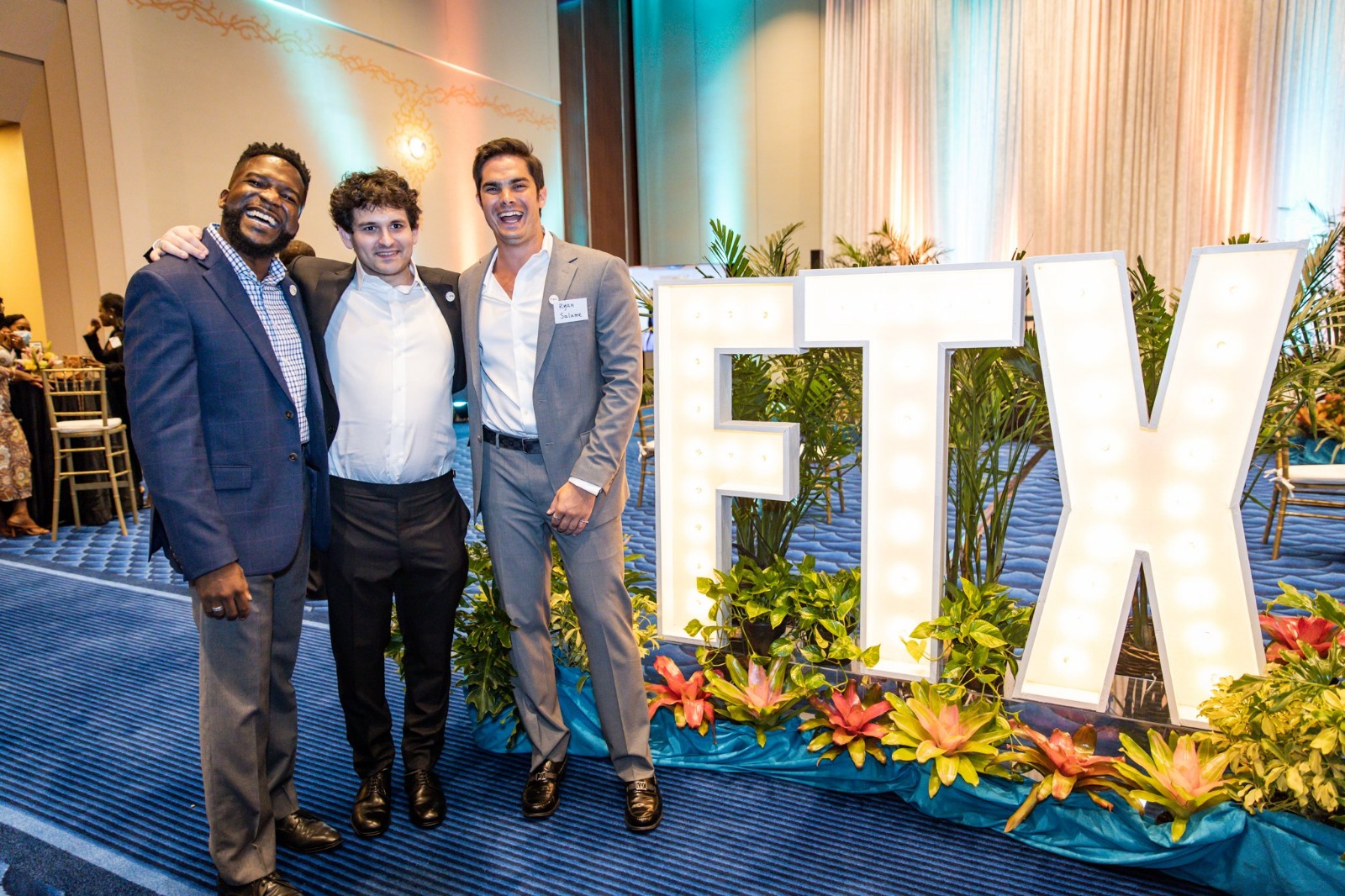 FTX附屬公司FTX US完成A輪融資；中間為FTX創辦人Sam Bankman-Fried。（FTX Twitter圖片）