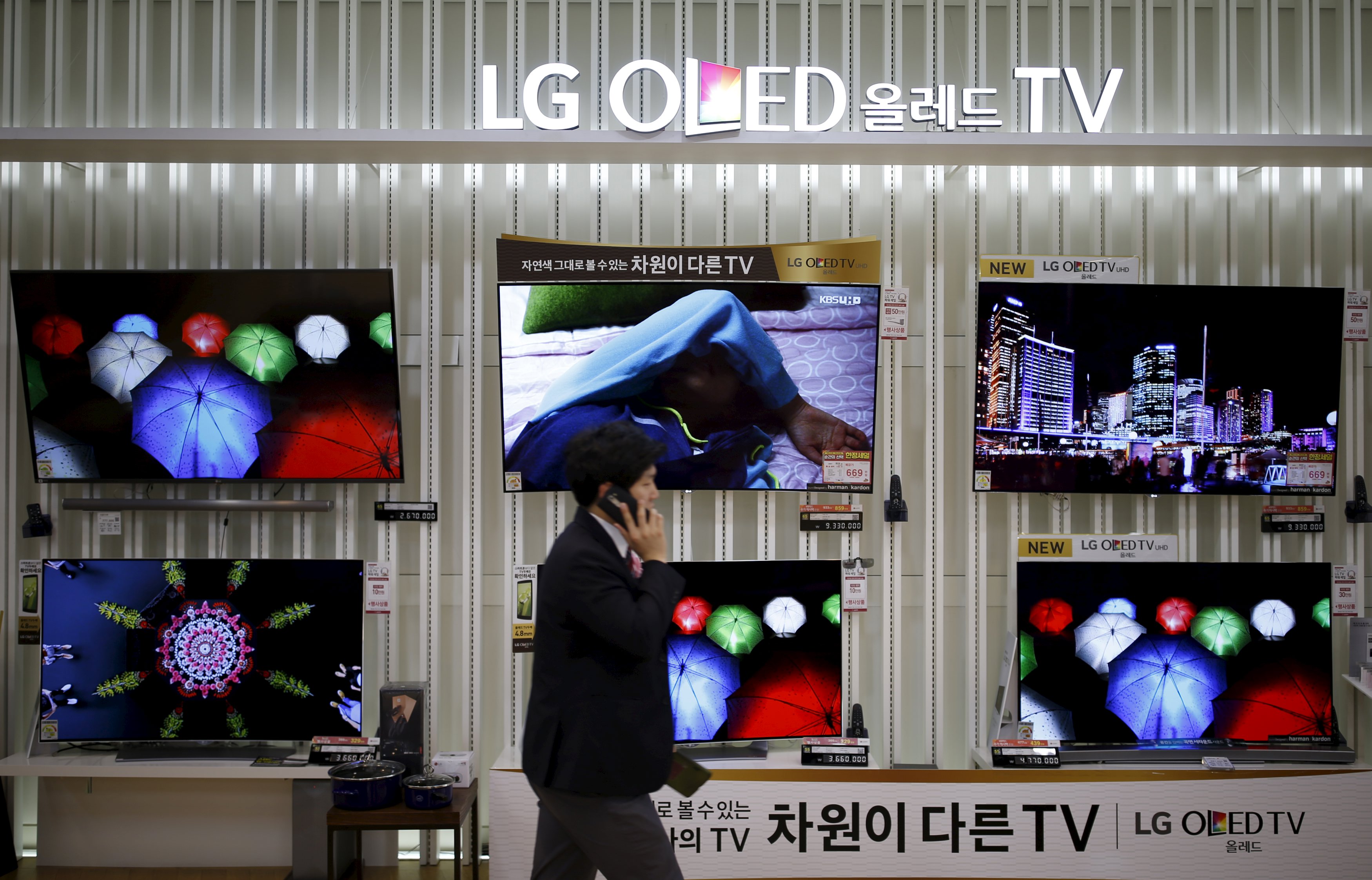 三星、LG、Sony等大廠的電視屏幕未見新概念，仍然在原有科技上，如OLED等繼續鑽研。（路透資料圖片）
