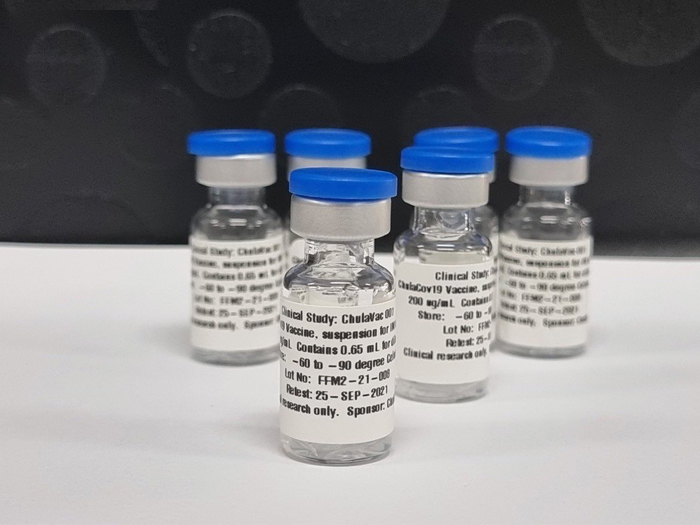 泰國自家ChulaCov19疫苗的效果，據稱比復必泰疫苗更高。（朱拉隆功大學網上圖片）
