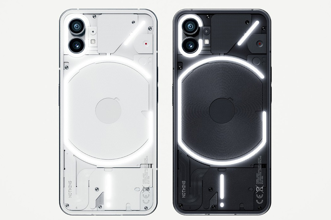 Phone（1）以透明機身作賣點，設有黑白兩色。（Nothing網頁圖片）