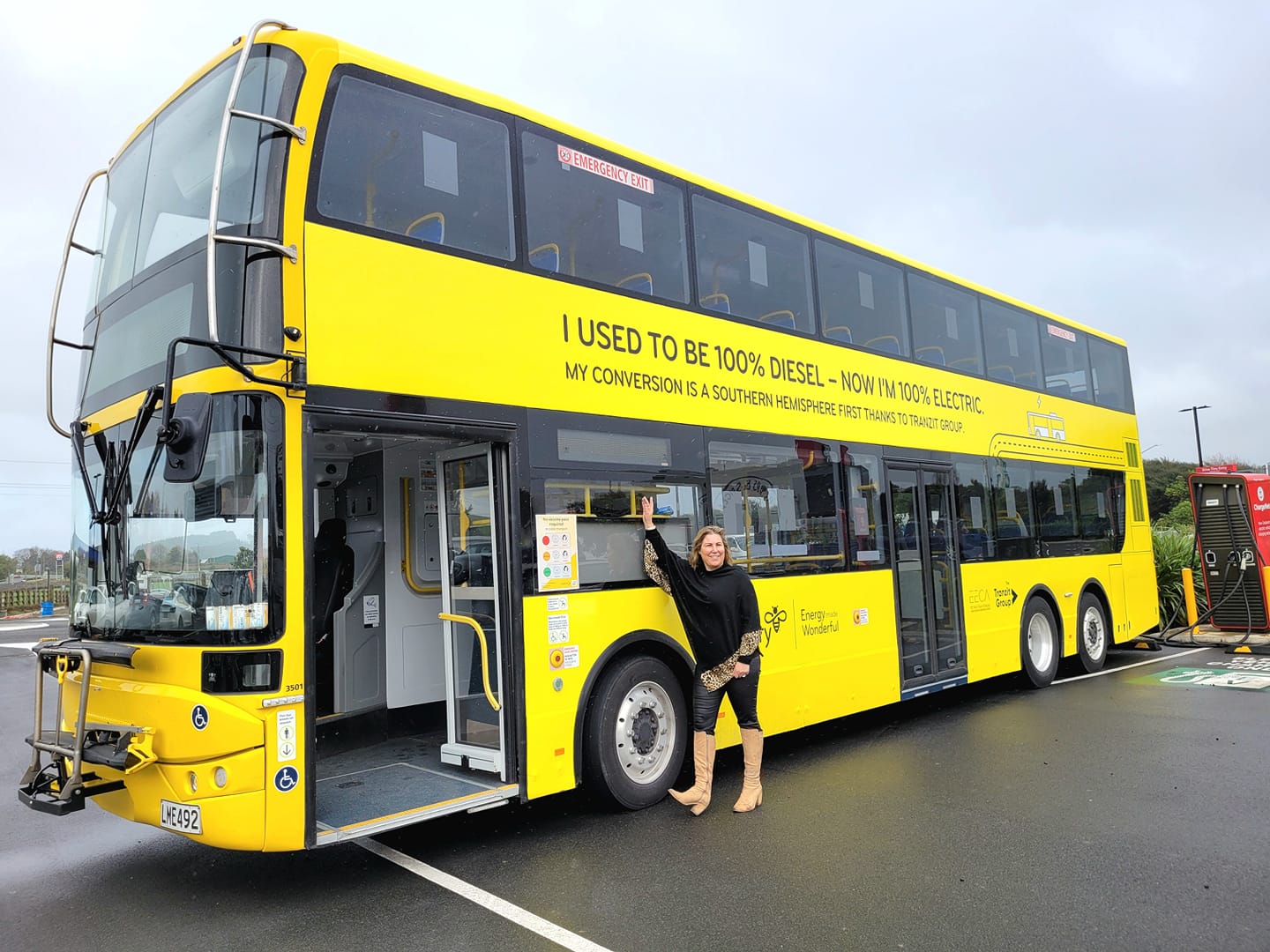 Repower Bus充電一次行走230公里，每輛升級成本約40萬美元（約312萬港元）。（Facebook網上圖片）